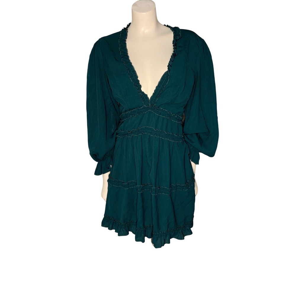 Green midi dress with‎ ruffle sleeves and V-neckline Size L